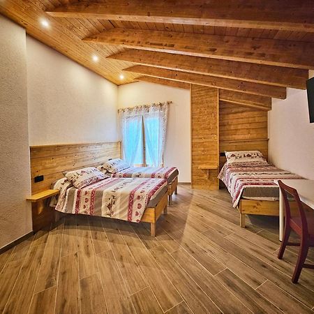 La Genzianella Affittacamere Санто-Стефано-д'Авето Экстерьер фото